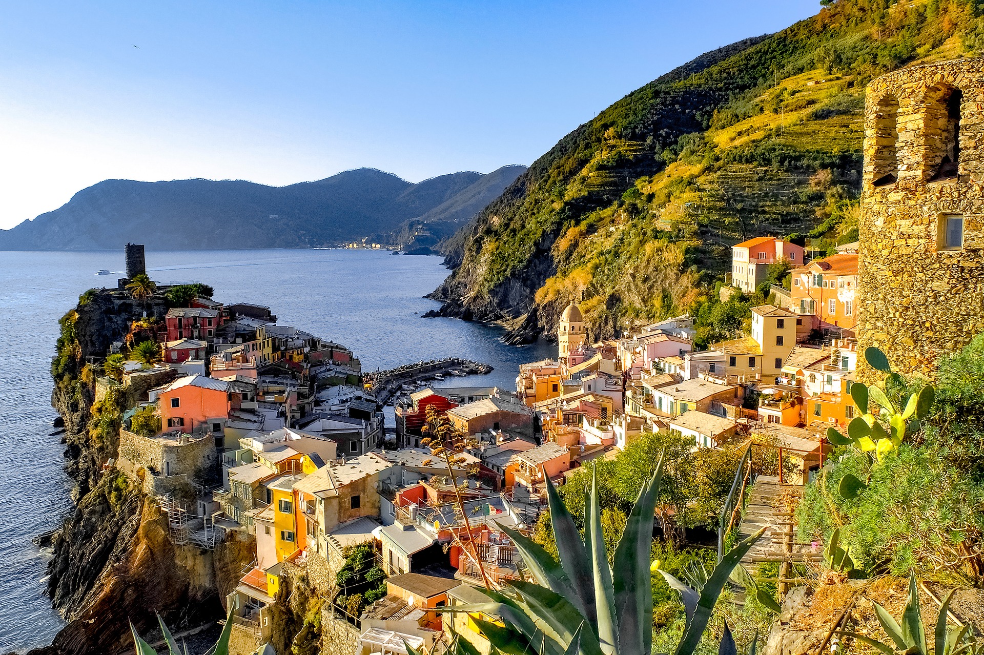 cinque-terre-2922447_1920